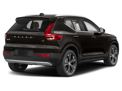 2022 Volvo XC40 T5 T5 Momentum
