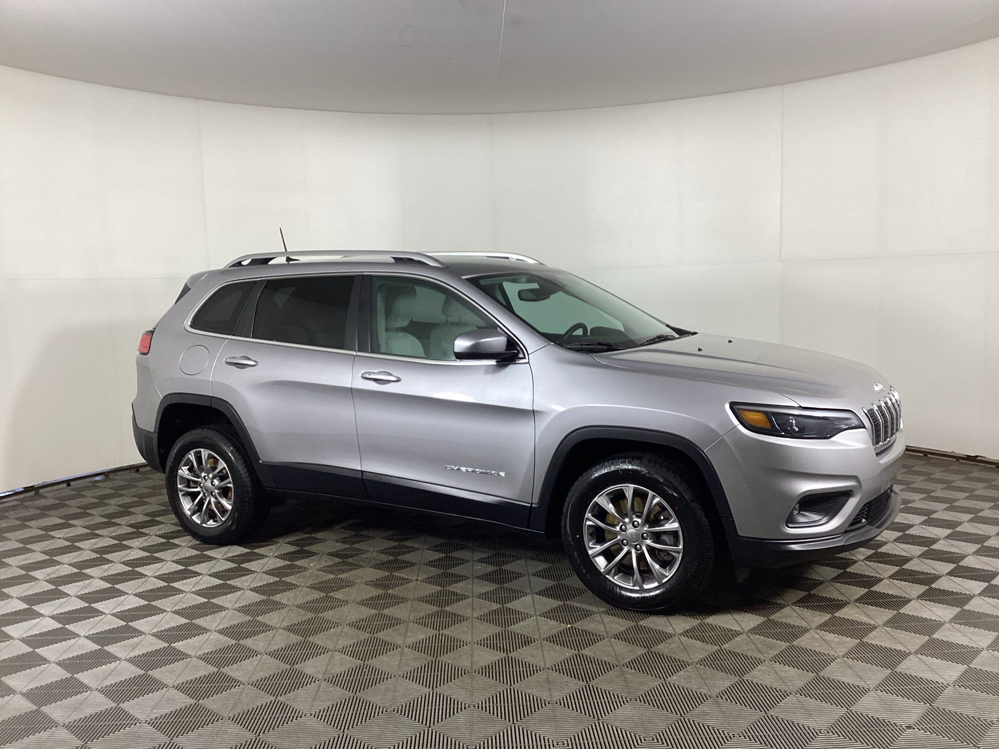2020 Jeep Cherokee