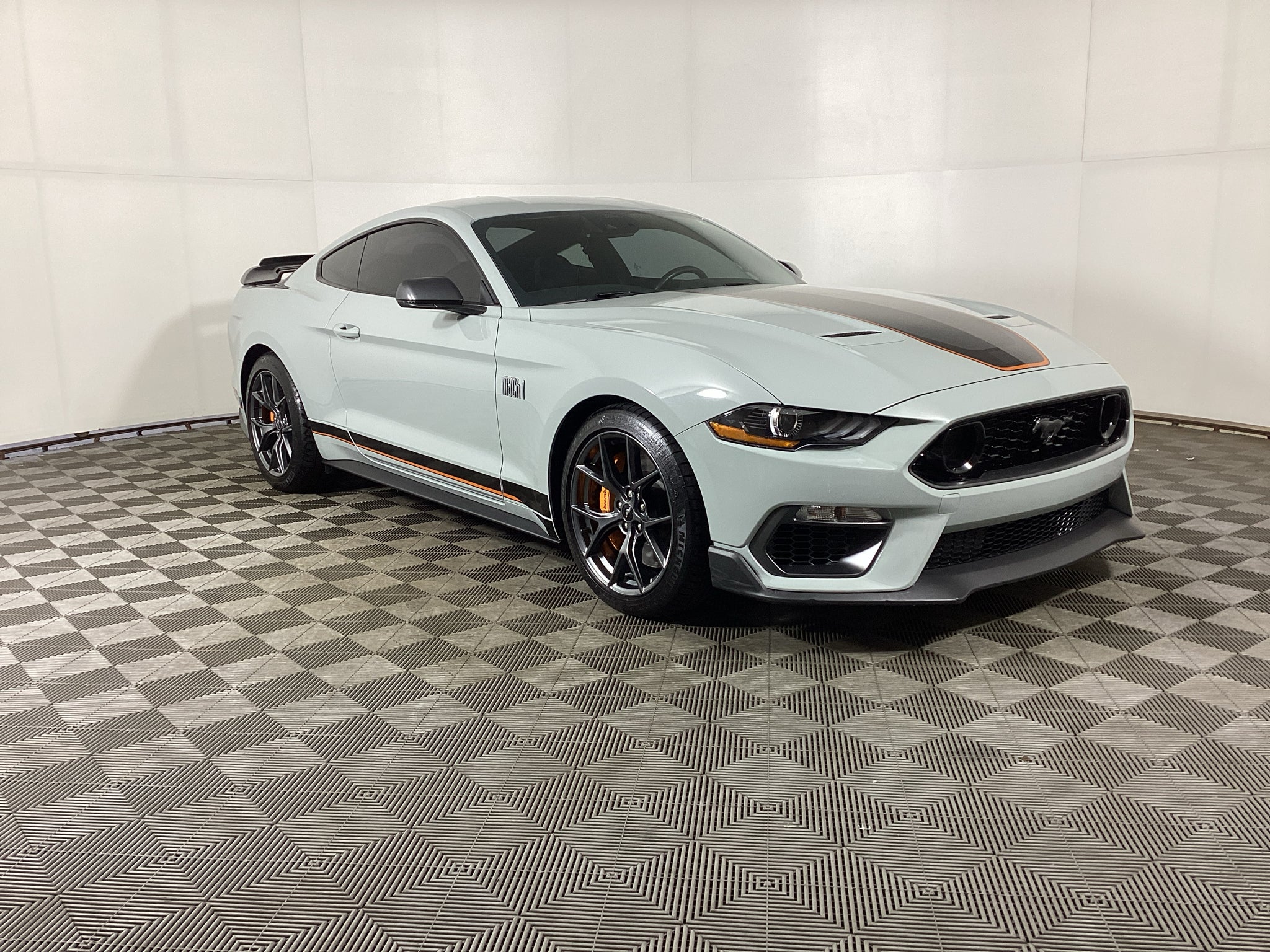 2021 Ford Mustang Mach 1