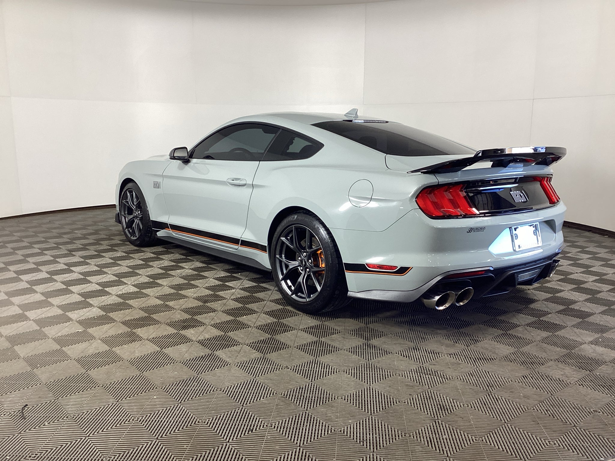 2021 Ford Mustang Mach 1