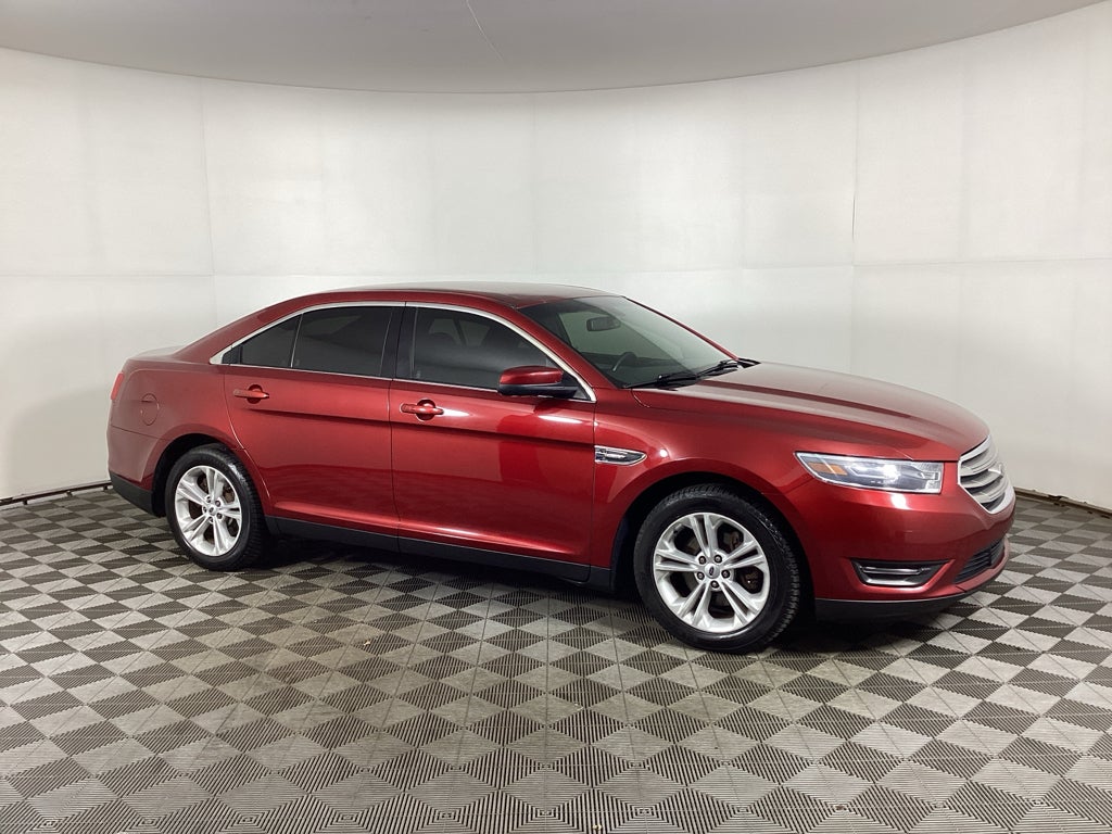 2017 Ford Taurus SEL