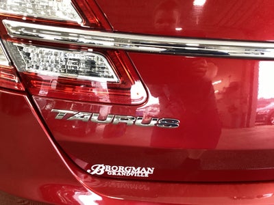 2017 Ford Taurus SEL
