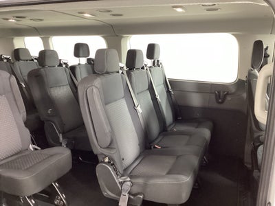 2023 Ford Transit Wagon XLT
