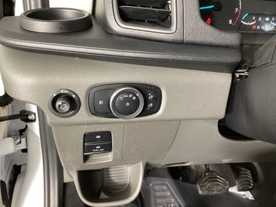 2023 Ford Transit Wagon XLT