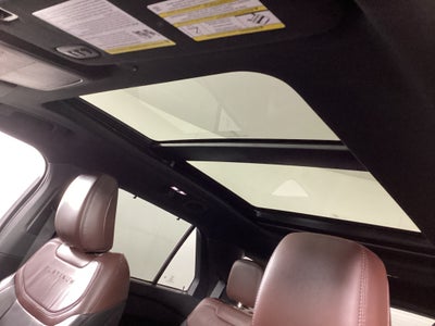 2023 Ford Explorer Platinum