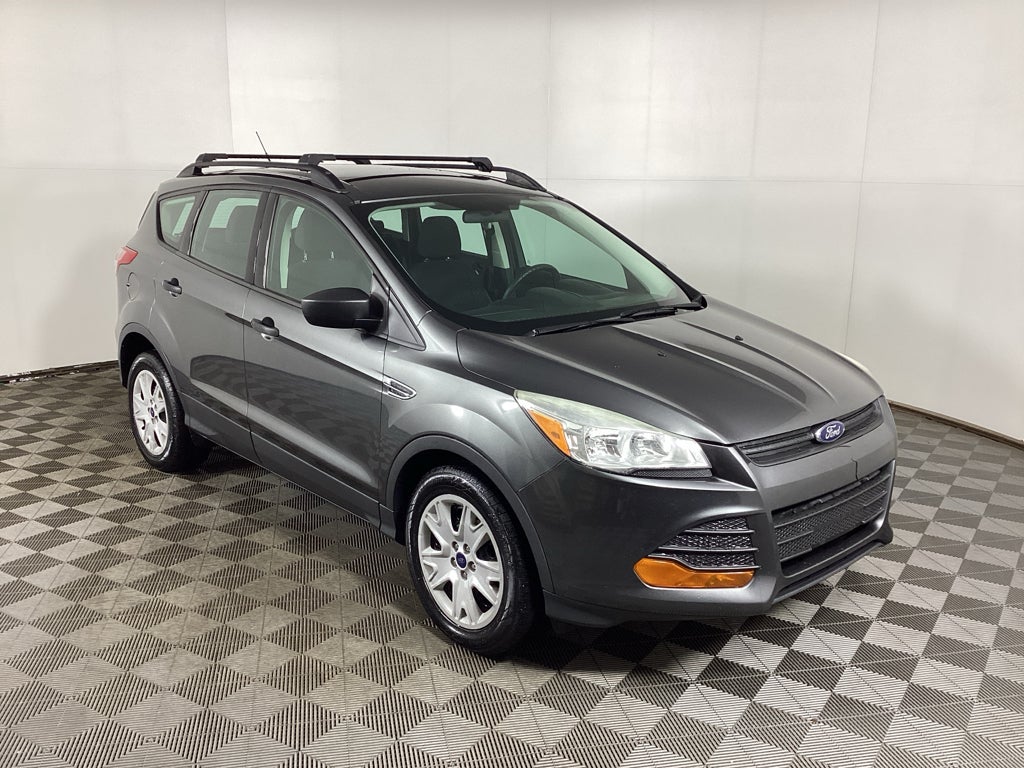 2016 Ford Escape S
