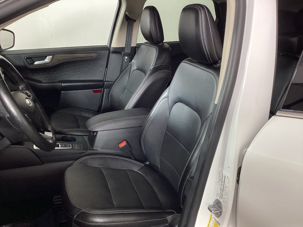 2020 Ford Escape Hybrid Titanium Hybrid