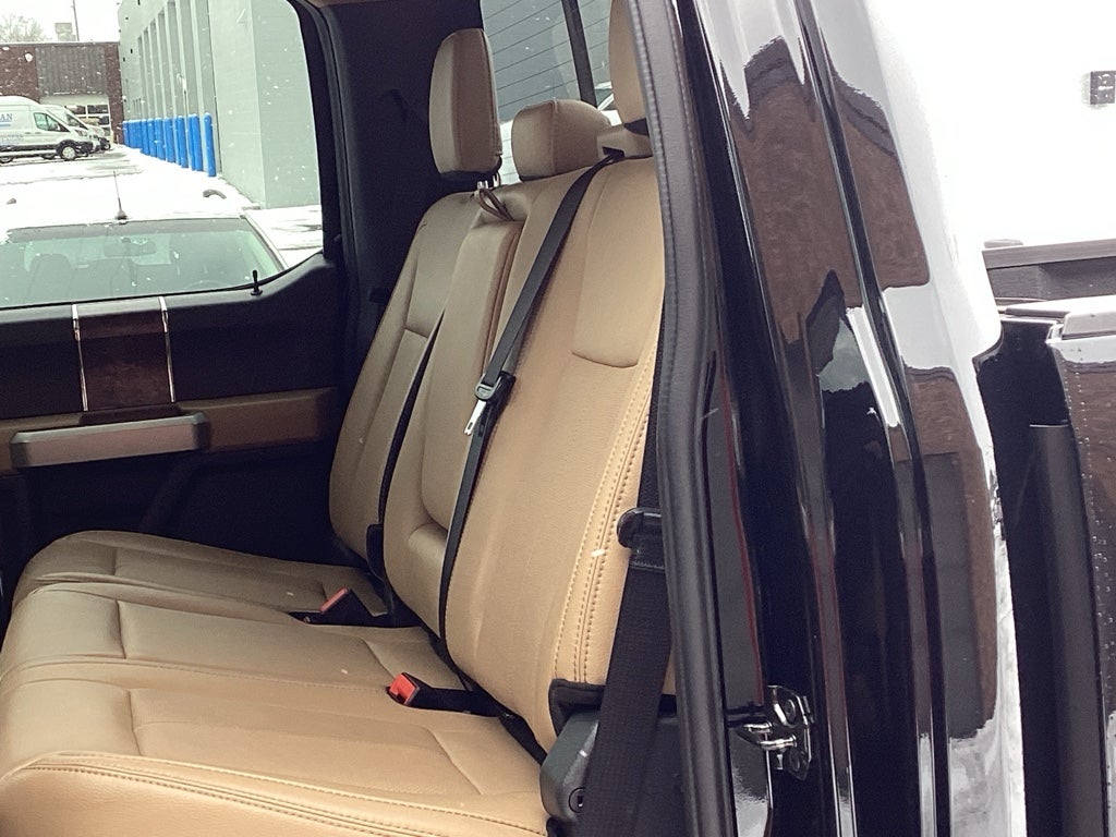 2022 Ford F-350 LARIAT