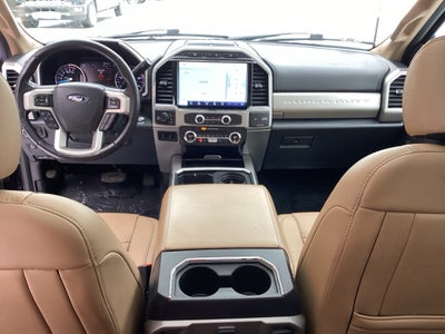 2022 Ford F-350 LARIAT