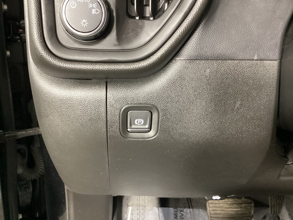 2020 Chevrolet Silverado 1500 1500 Custom