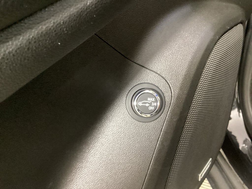 2020 GMC Acadia AT4