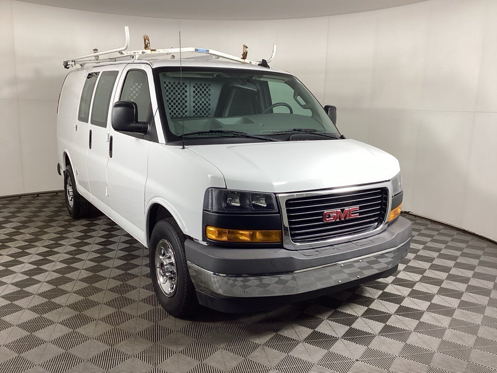 2020 GMC Savana Cargo