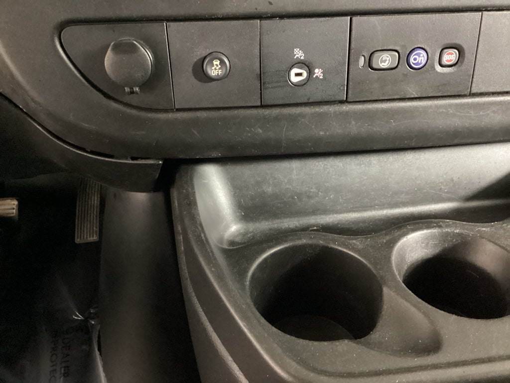 2020 GMC Savana Cargo