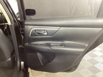 2016 Nissan Altima 2.5 SR