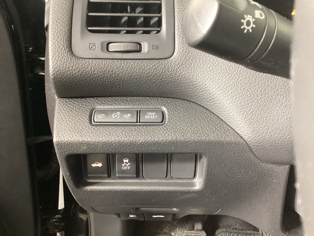 2016 Nissan Altima 2.5 SR