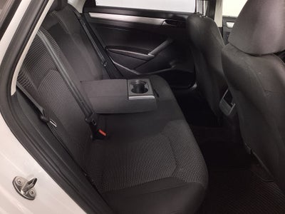 2016 Volkswagen Passat 1.8T S