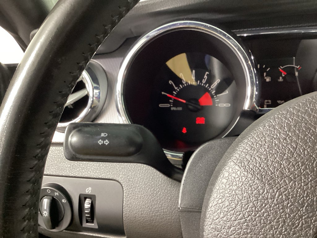 2006 Ford Mustang GT Deluxe