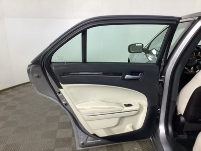 2018 Chrysler 300C Limited