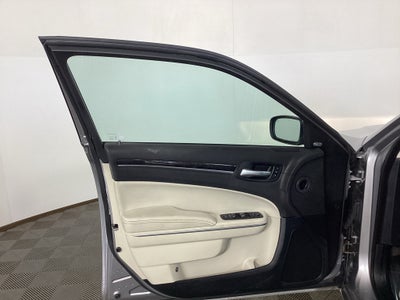 2018 Chrysler 300C Limited