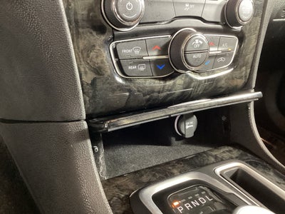 2018 Chrysler 300C Limited