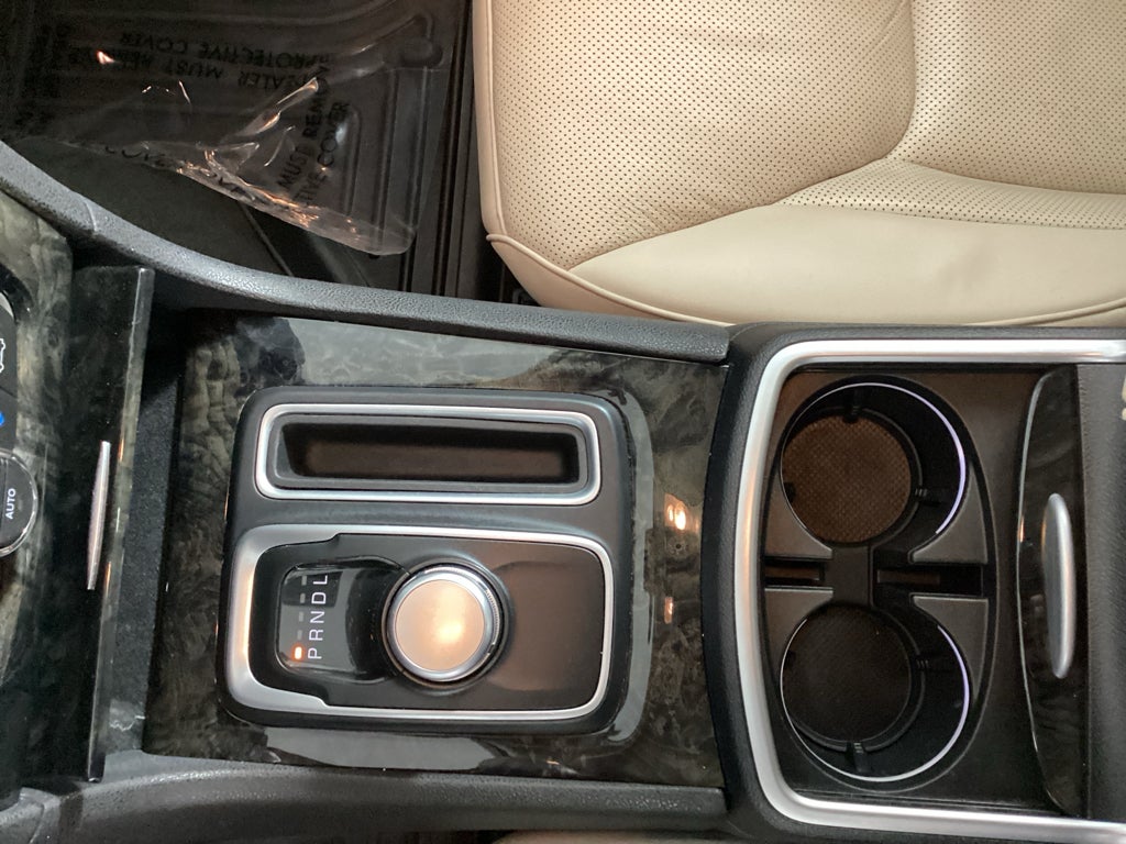 2018 Chrysler 300C Limited