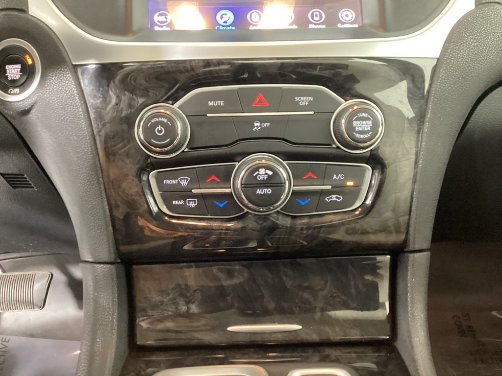 2018 Chrysler 300C Limited