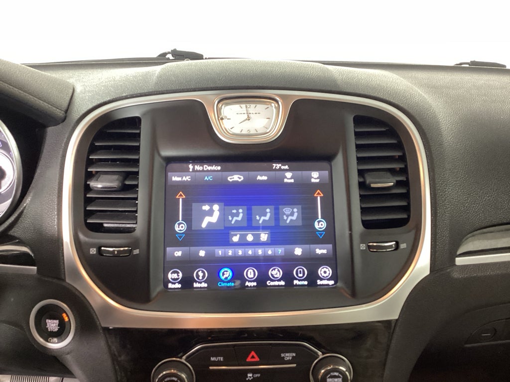 2018 Chrysler 300C Limited