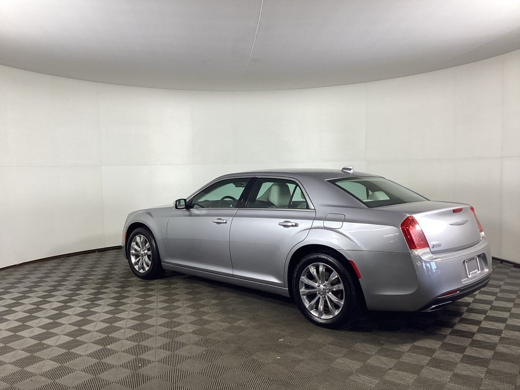 2018 Chrysler 300C Limited