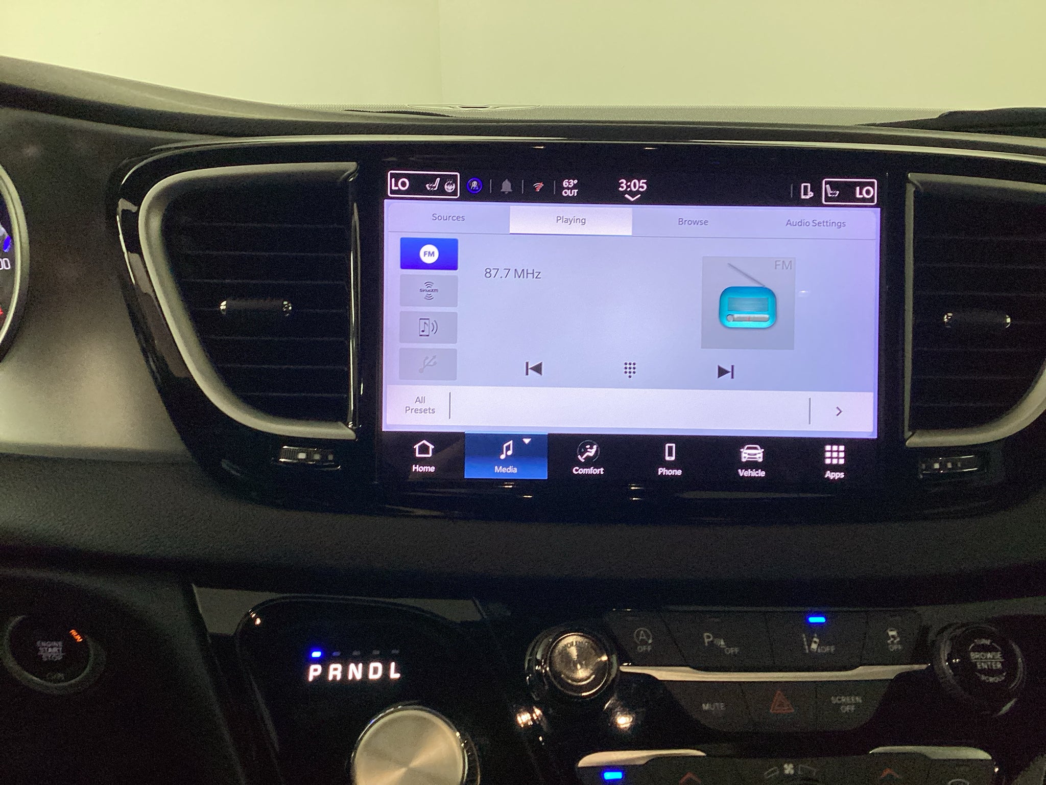 2025 Chrysler Pacifica Select