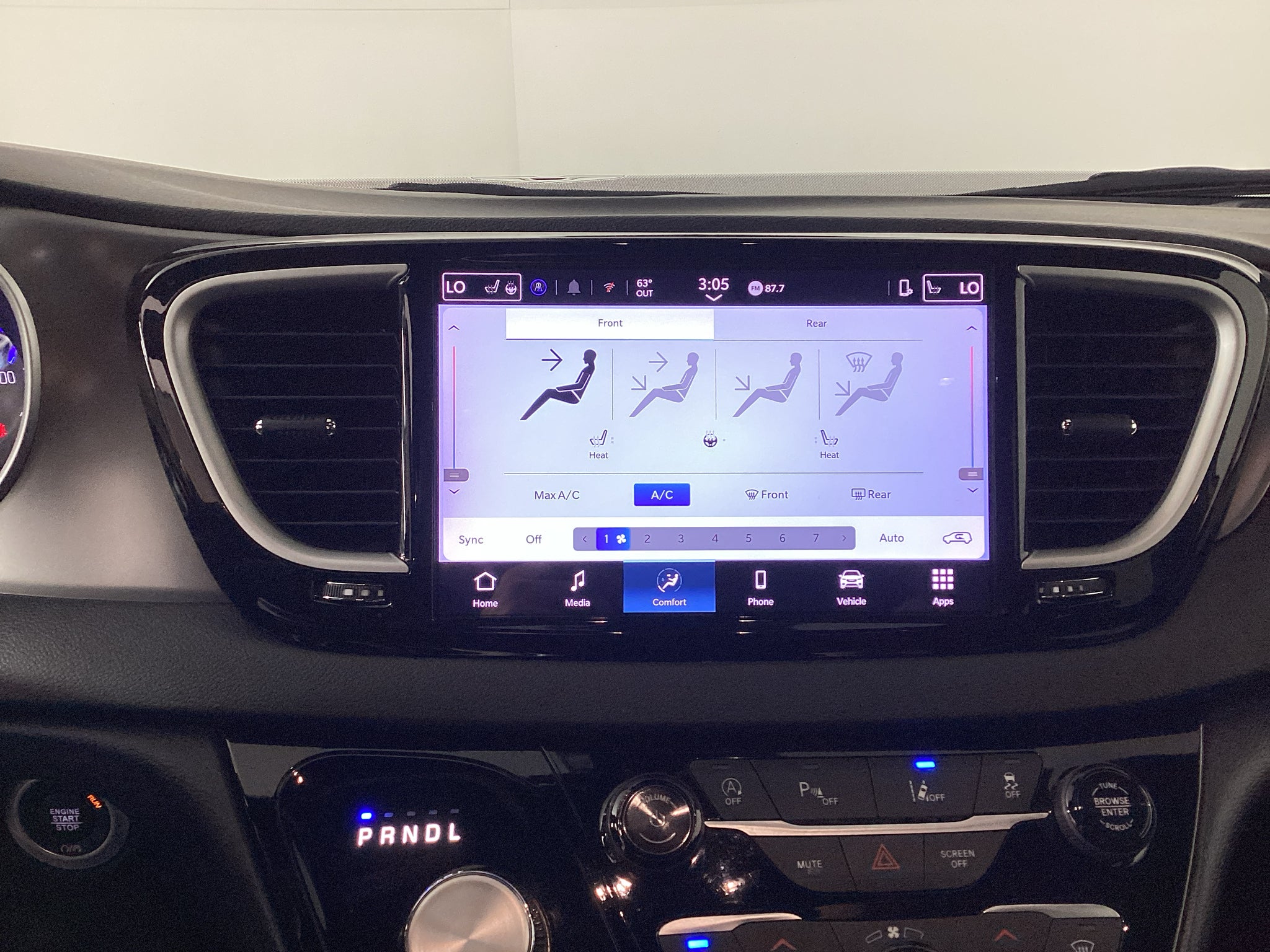 2025 Chrysler Pacifica Select