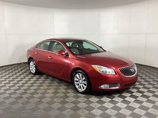 2013 Buick Regal Premium 1