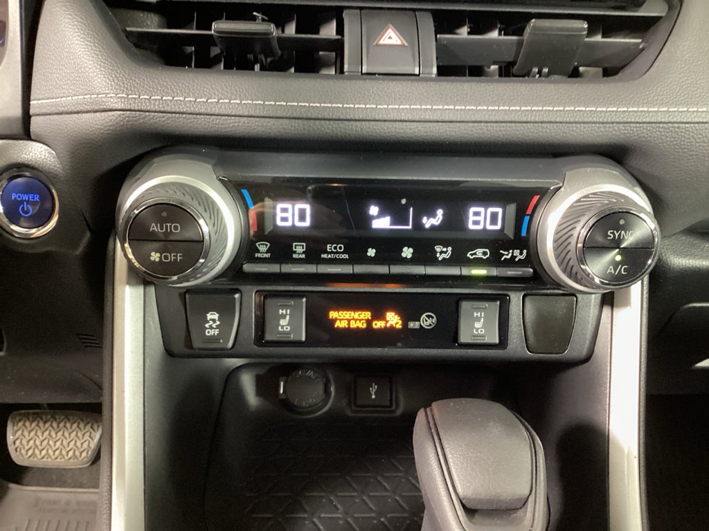 2020 Toyota RAV4 Hybrid XLE