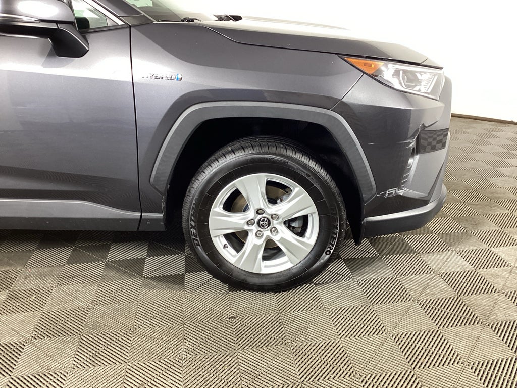 2020 Toyota RAV4 Hybrid XLE
