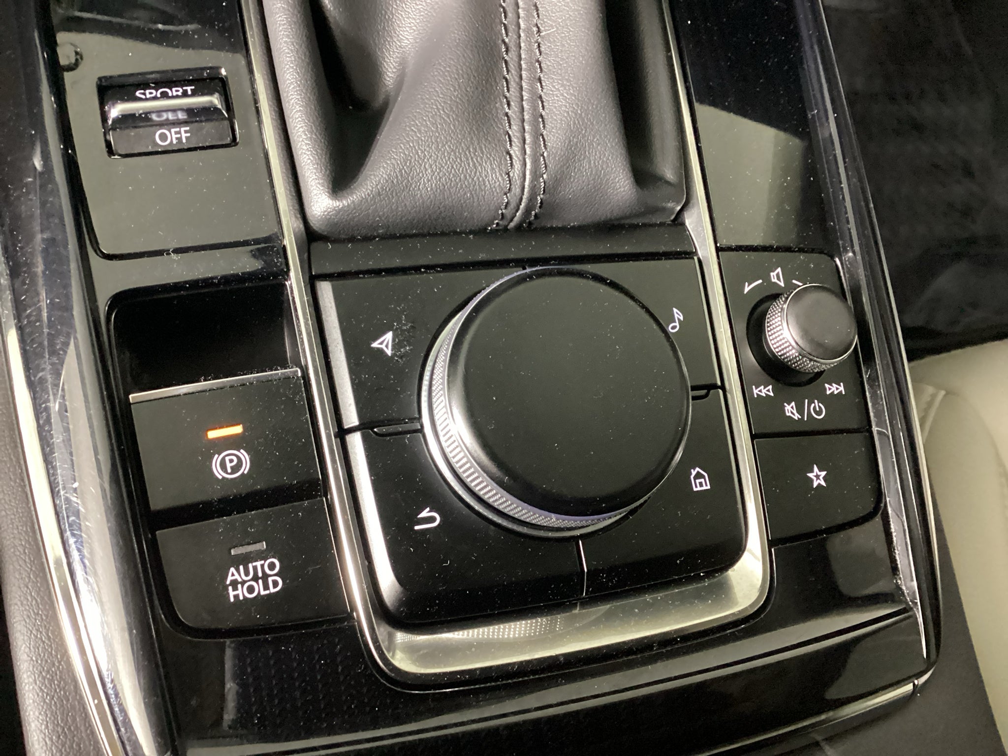 2024 Mazda Mazda CX-30 2.5 S Preferred Package