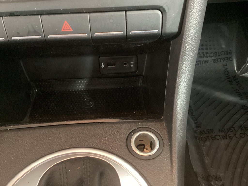 2016 Volkswagen Beetle 1.8T SE