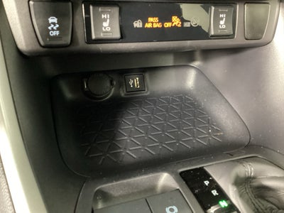 2025 Toyota RAV4 Hybrid Hybrid XLE