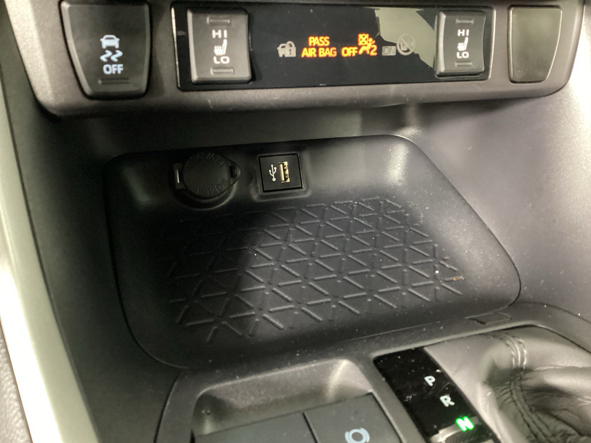 2025 Toyota RAV4 Hybrid Hybrid XLE