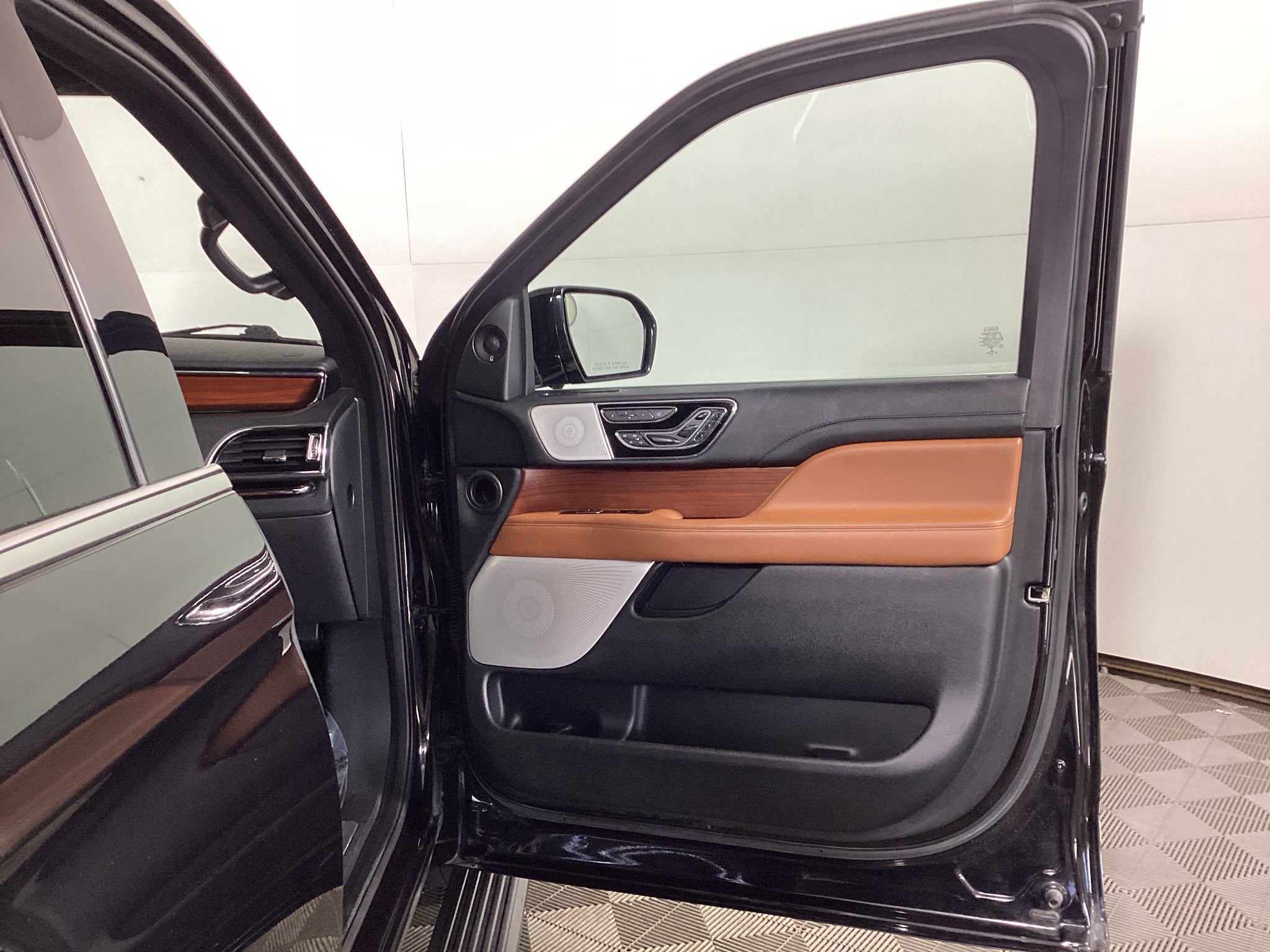 2021 Lincoln Navigator L Reserve