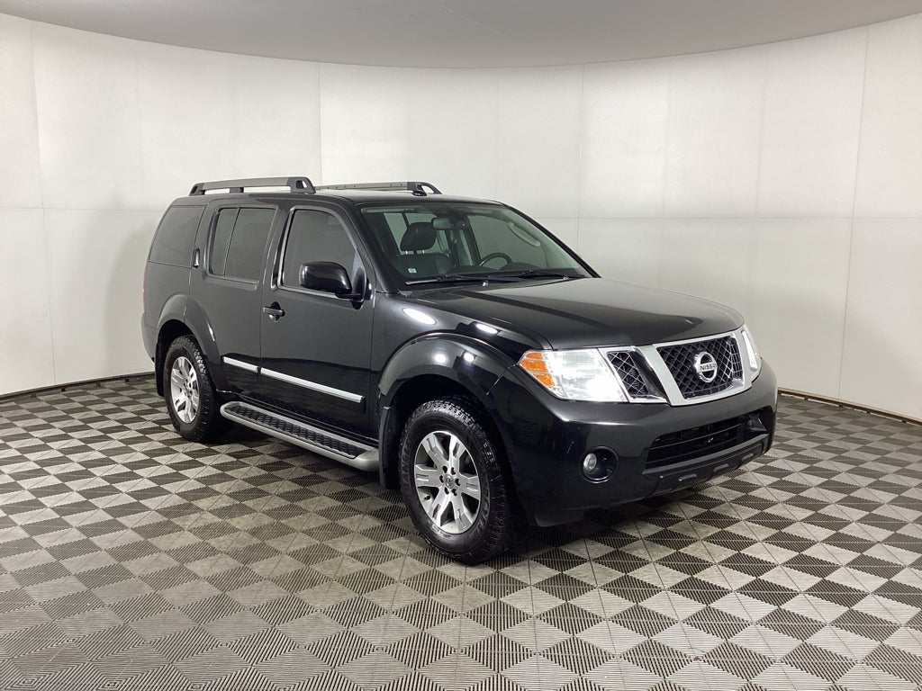 2012 Nissan Pathfinder Silver Edition