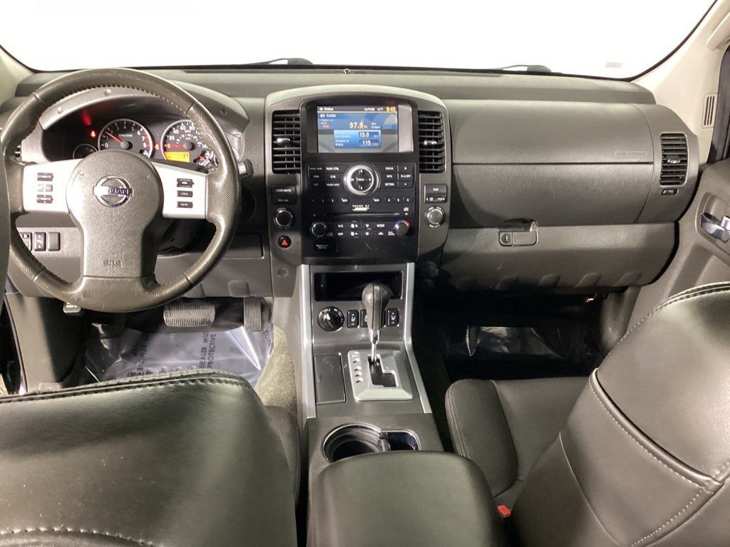 2012 Nissan Pathfinder Silver Edition
