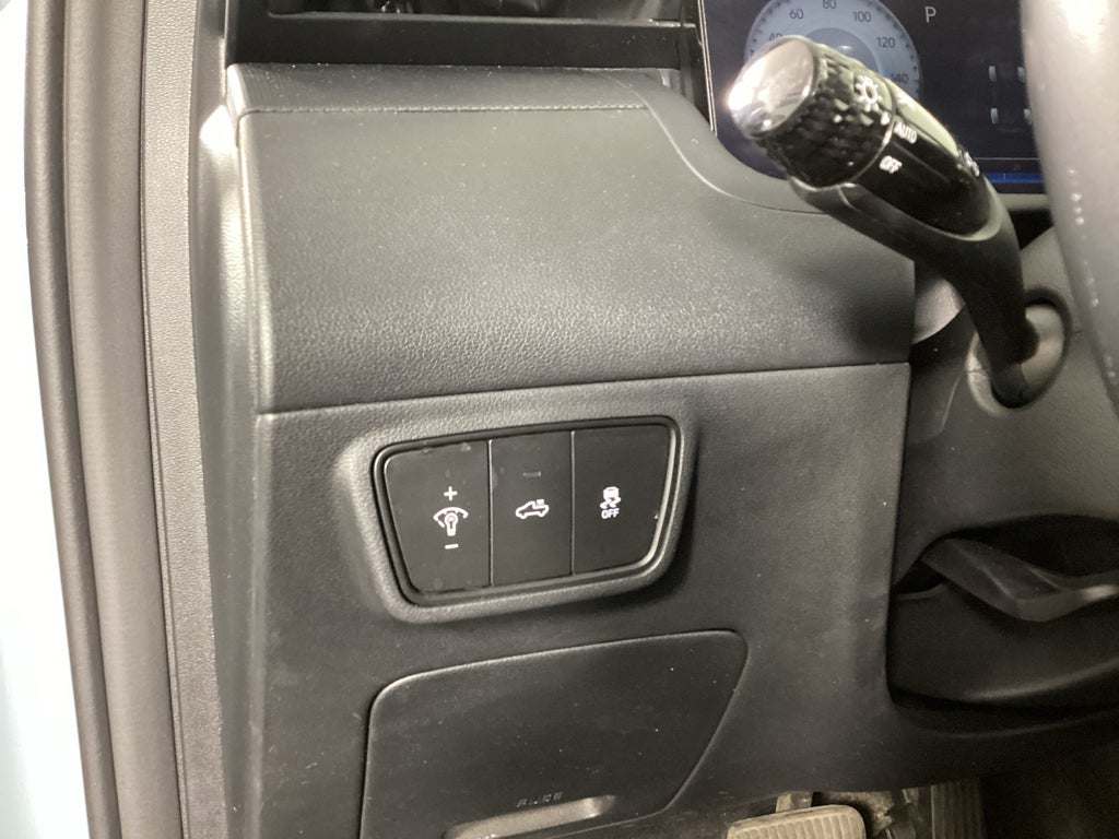 2023 Hyundai Santa Cruz SEL Premium