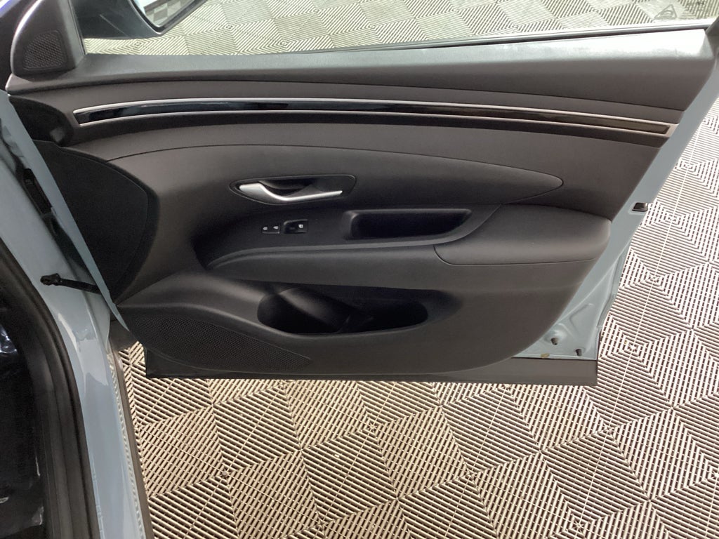 2023 Hyundai Santa Cruz SEL Premium