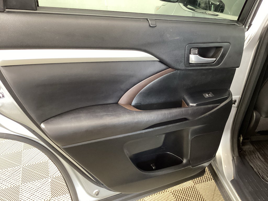 2017 Toyota Highlander Hybrid XLE