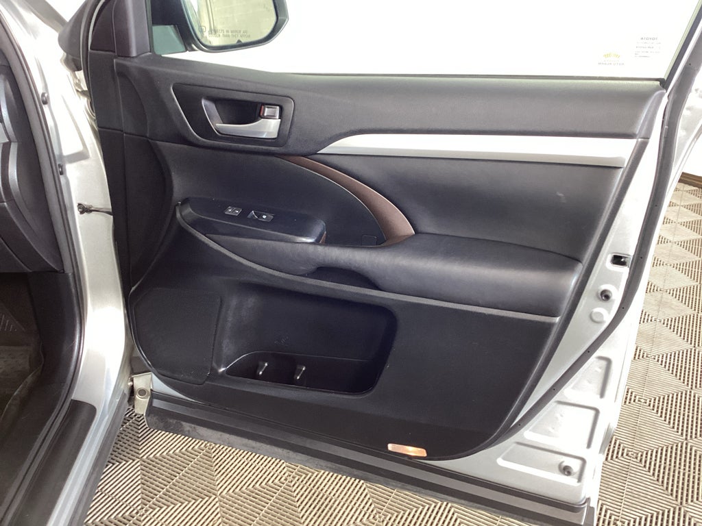 2017 Toyota Highlander Hybrid XLE
