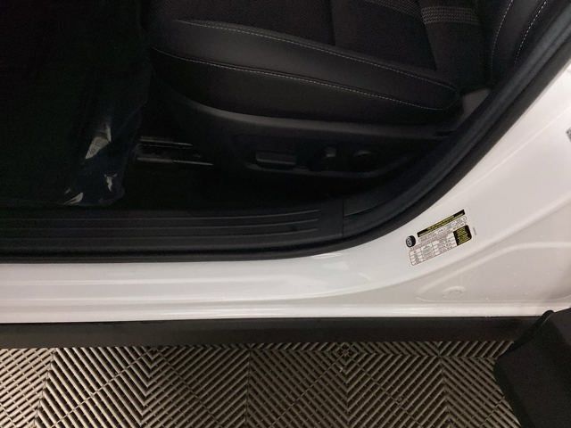 2025 Mazda Mazda CX-50 Hybrid Preferred Package