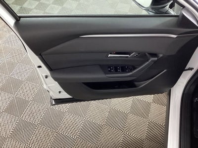 2025 Mazda Mazda CX-50 Hybrid Preferred Package