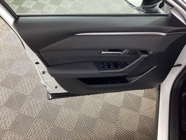 2025 Mazda Mazda CX-50 Hybrid Preferred Package