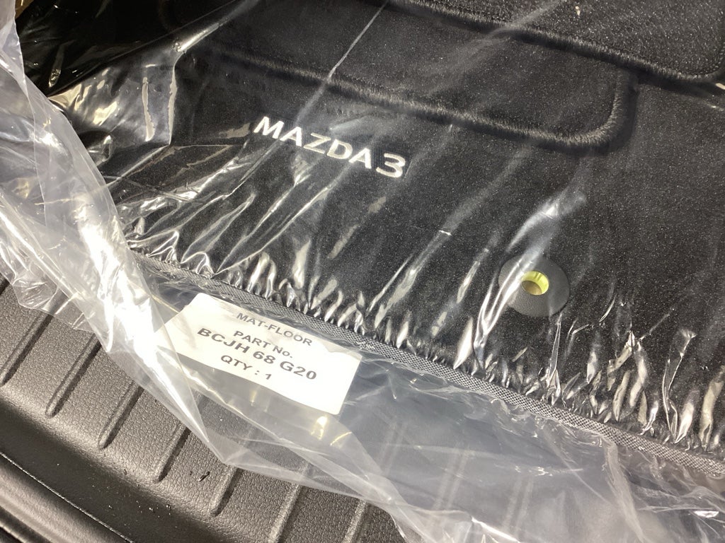 2026 Mazda Mazda3 Hatchback 2.5 S Carbon Edition