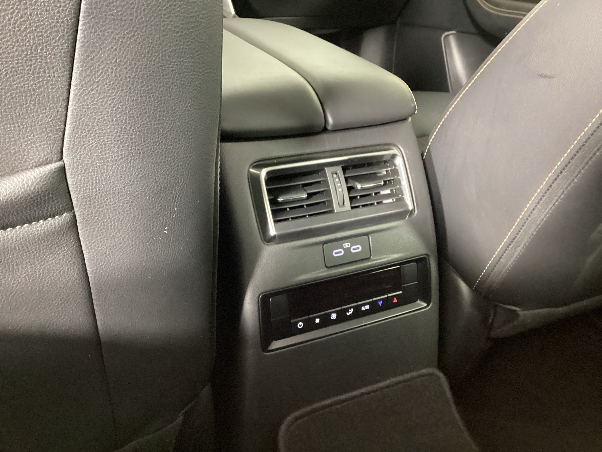 2025 Mazda Mazda CX-90 Preferred Package
