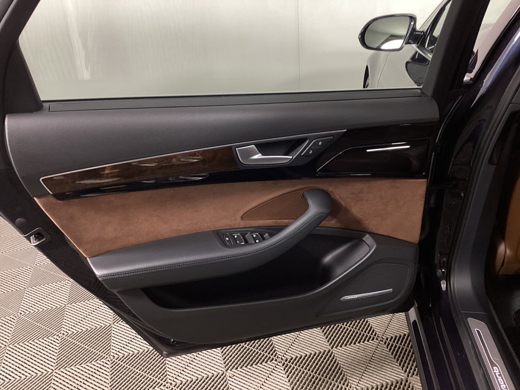 2017 Audi A8 L 3.0T (Tiptronic)